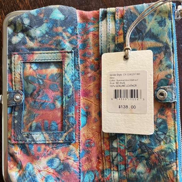 HOBO INTERNATIONAL SUMMERTIME ABSTRACT WALLET - NWT - Picture 5 of 15